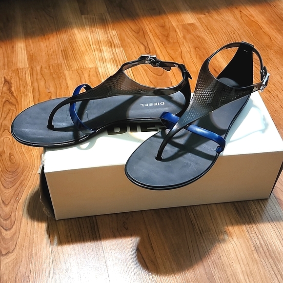 Diesel Sandals - Picture 1 of 6